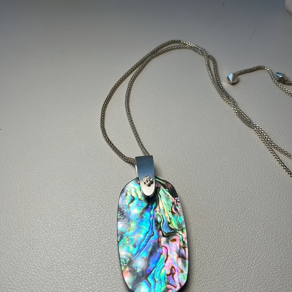 Kendra Scott Inez Abalone Shell Stone Necklace - Picture 3 of 5